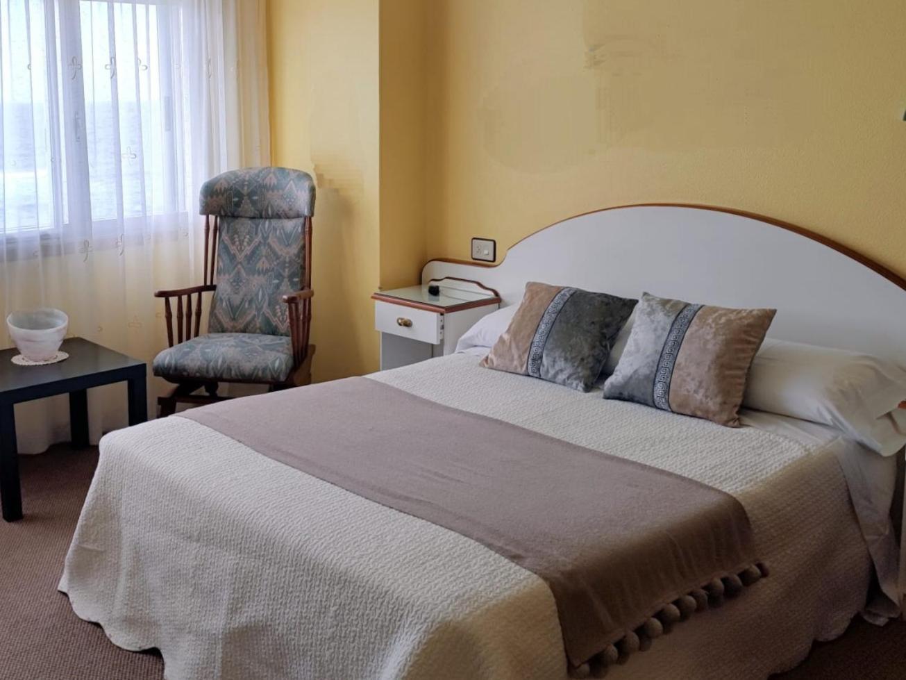 Hostal J.B Мальпика Экстерьер фото